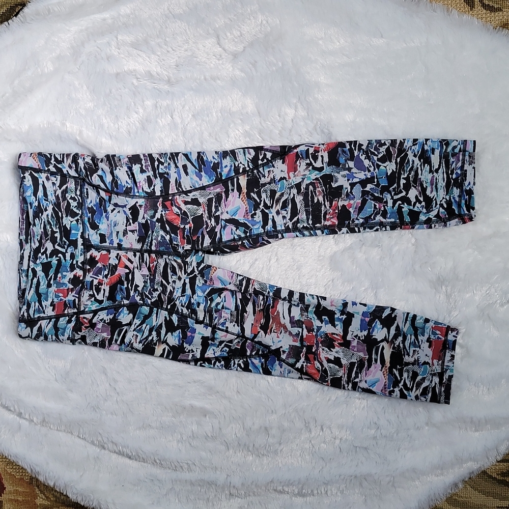 Lululemon Multicolor Crop Leggings Size 4